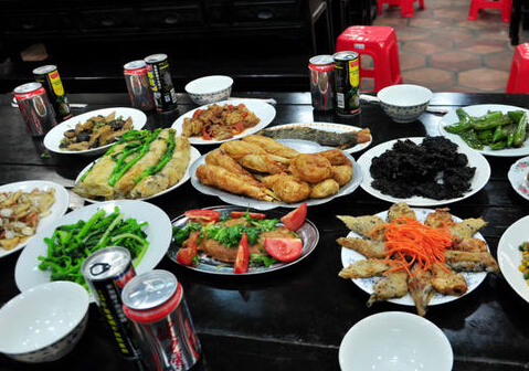 过年大鱼大肉是得肥胖的主要原因黄色视频免费观看网站仪厂家提醒注意预防骨质疏松