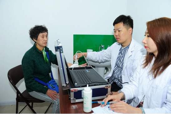 超声黄色视频免费观看网站仪生产厂家介绍超声波原理检测的优点在哪里？